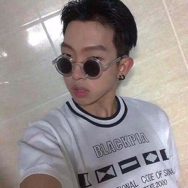 骆娥菊韦