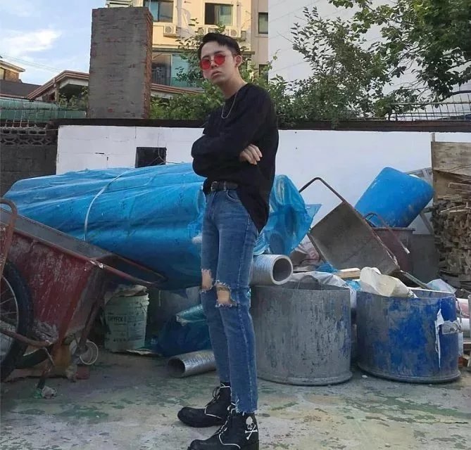 步建梅贞