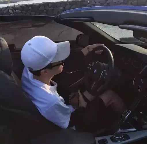 屈韵诚梵