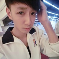 杨桂威茂